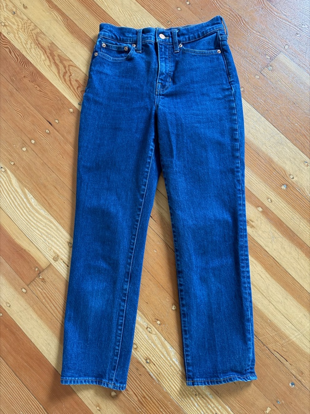J Crew Women’s Classic Straight Jeans 25